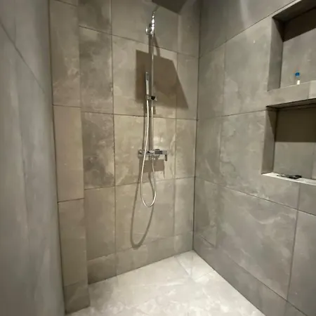 Tour Eiffel/luxury N°6 *