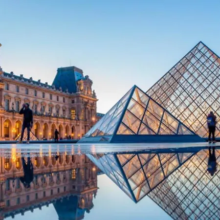 Tour Eiffel/luxury N°6 Appartement Parijs