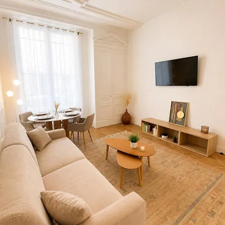 Tour Eiffel/luxury N°6 Παρίσι
