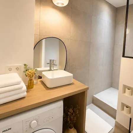 Tour Eiffel/luxury N°6 Apartment *