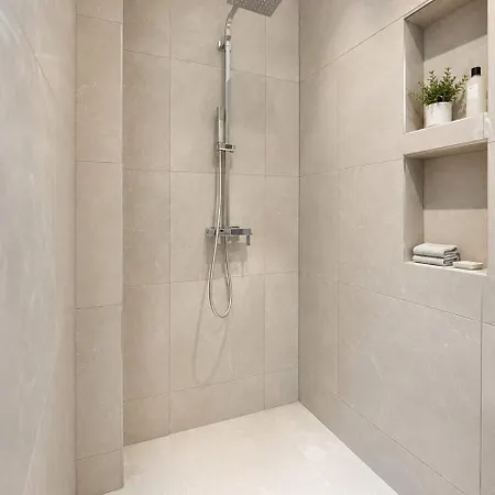 Tour Eiffel/luxury N°6 Διαμέρισμα *