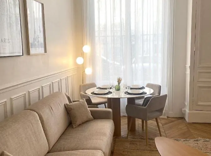 Tour Eiffel/luxury N°6 Lejlighed